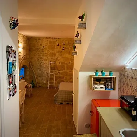 Holiday home Loft Albicocca